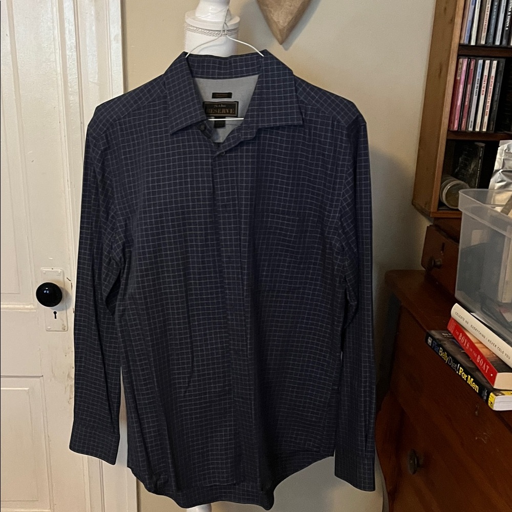 Jos A Bank Reserved Men's Dark Navy Windowpane Dress Shirt